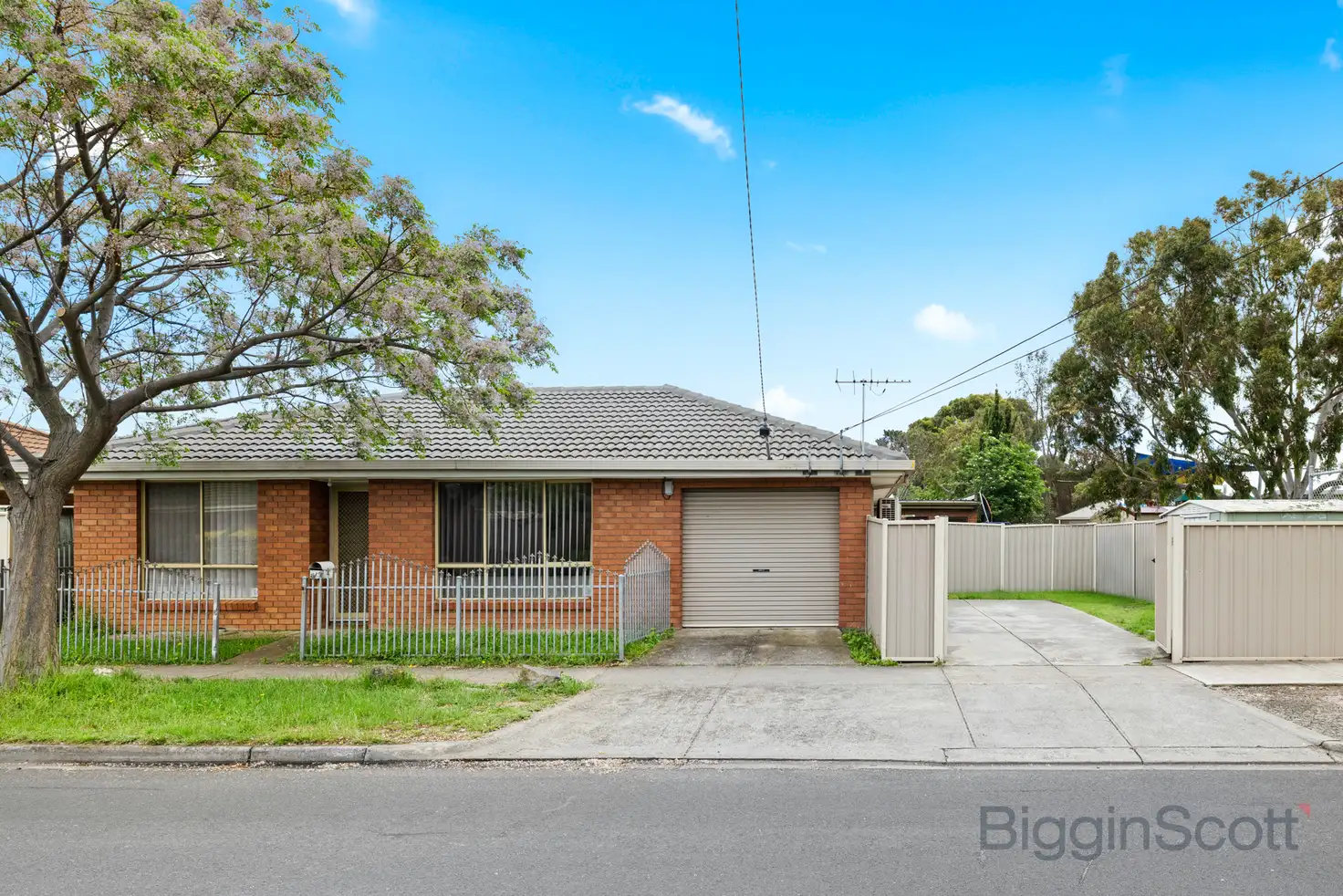 Main view of Homely unit listing, 2/2 Doherty Street, Deer Park VIC 3023