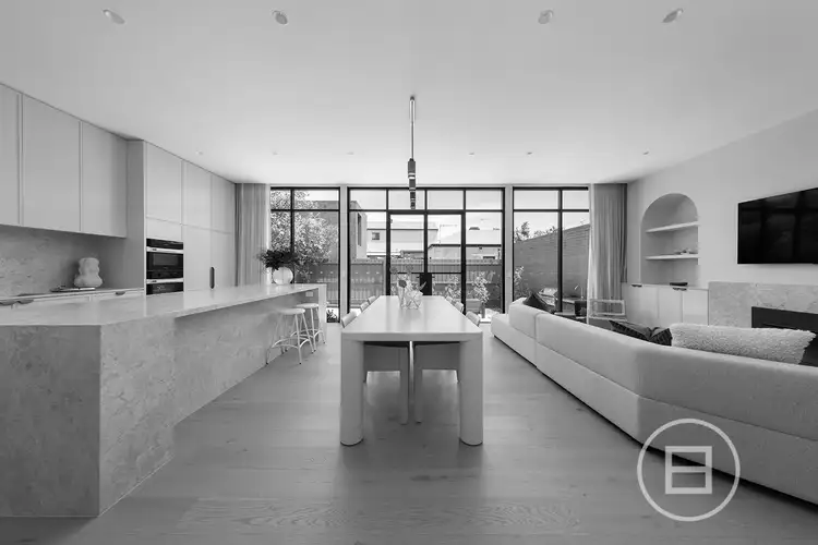 17 Hornby Street, Windsor VIC 3181