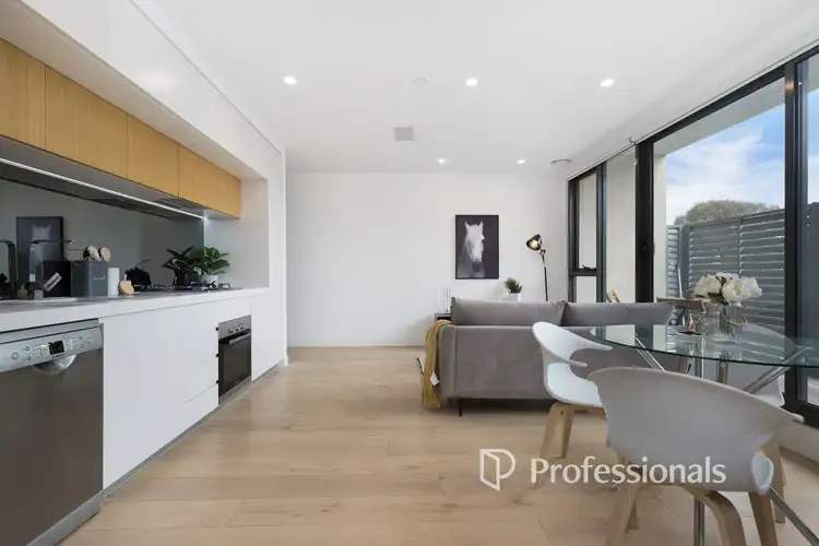 201/144 Hawthorn Road, Caulfield North VIC 3161