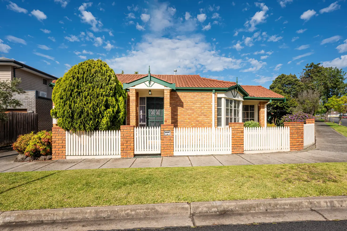 Main view of Homely unit listing, 5/11 Hoffman Street, Cheltenham VIC 3192