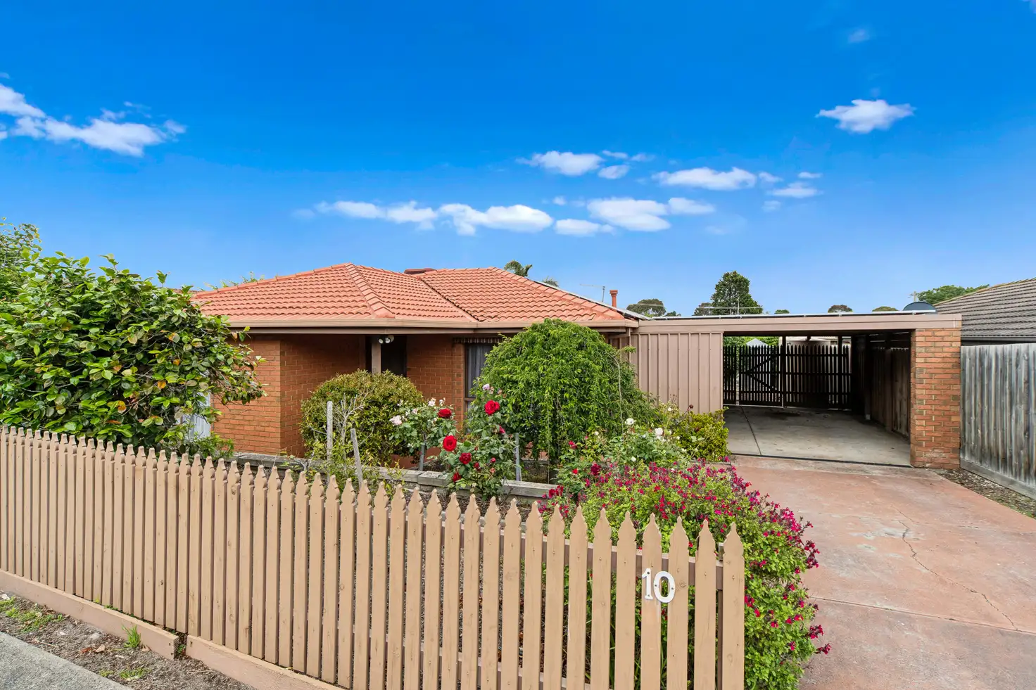 Main view of Homely house listing, 10 Stable Grove, Skye VIC 3977