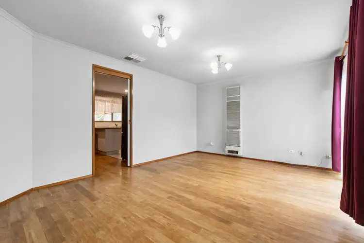 Sixth view of Homely house listing, 10 Stable Grove, Skye VIC 3977