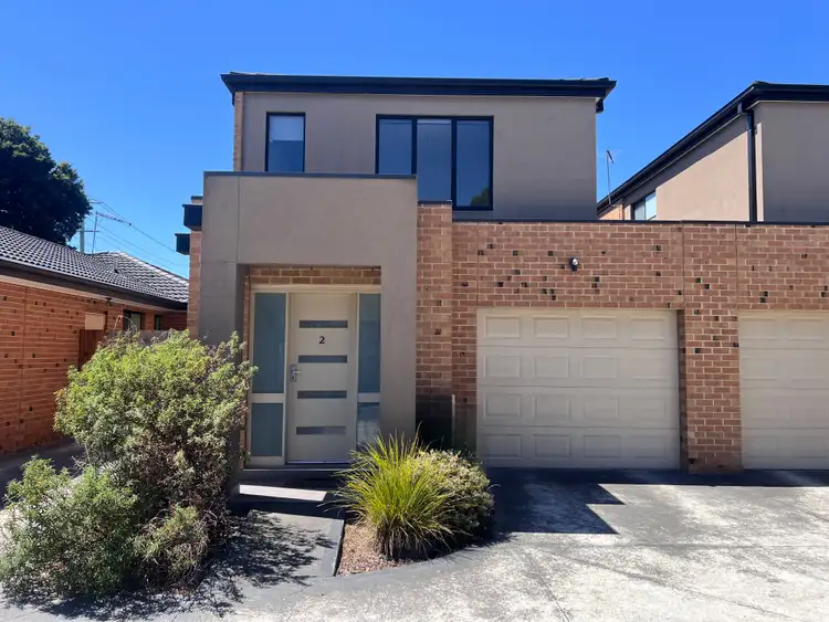 2/235-239 Canterbury Road, Bayswater North VIC 3153