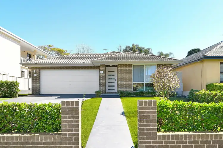 33 Carrington Avenue, Mortdale NSW 2223