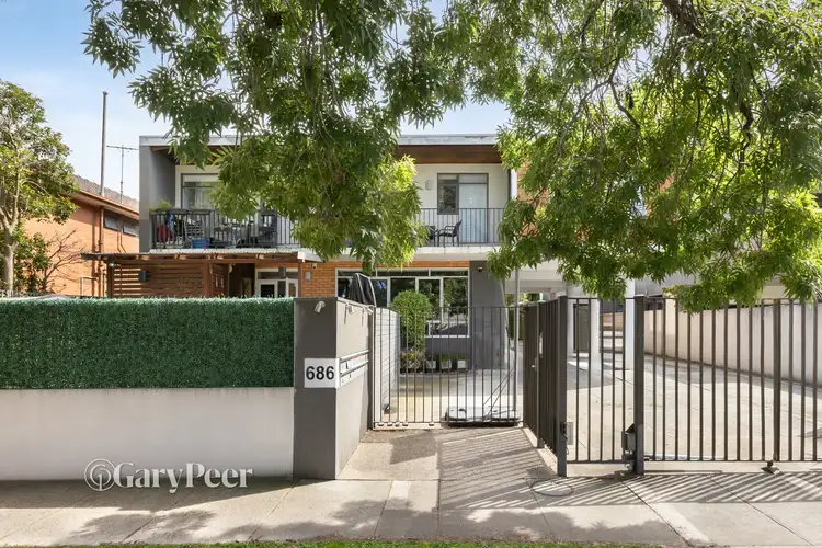2/686 Inkerman Road, Caulfield North VIC 3161