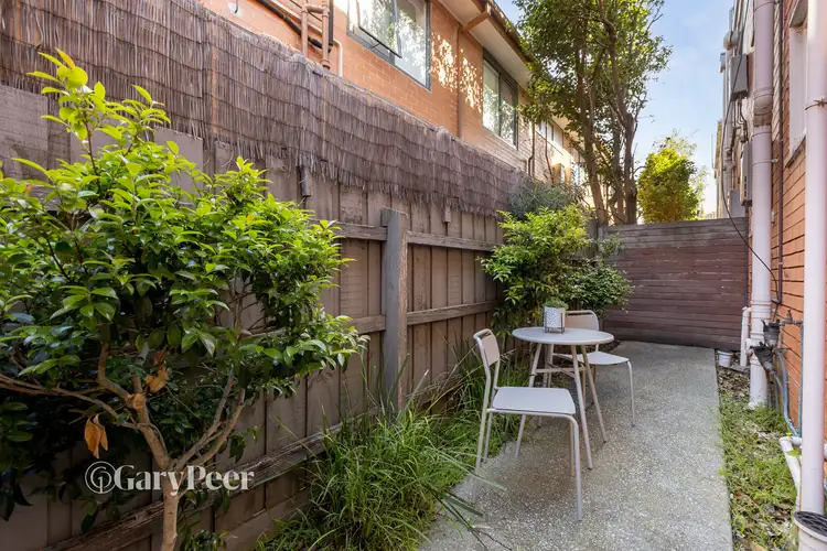 Sixth view of Homely apartment listing, 2/686 Inkerman Road, Caulfield North VIC 3161