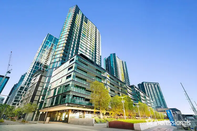 10E/8 Waterside Place, Docklands VIC 3008