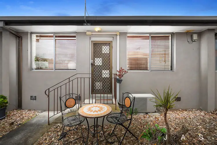 4/34 Waiora Parade, West Footscray VIC 3012