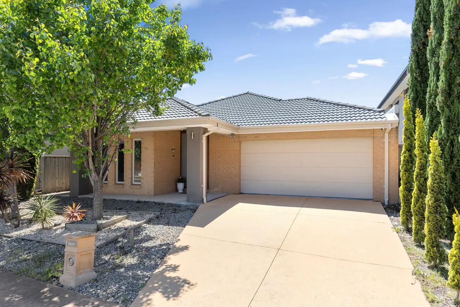 Main view of Homely house listing, 15 Sanctuary Lakes E Boulevard, Sanctuary Lakes VIC 3030