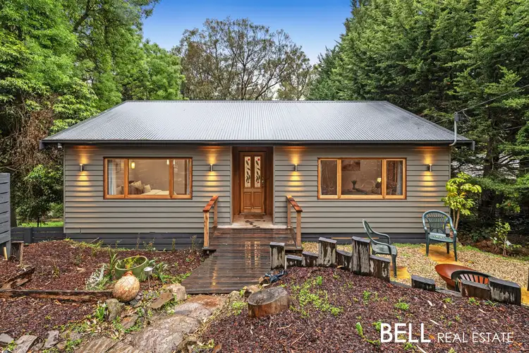 10 Thompson Road, Upwey VIC 3158