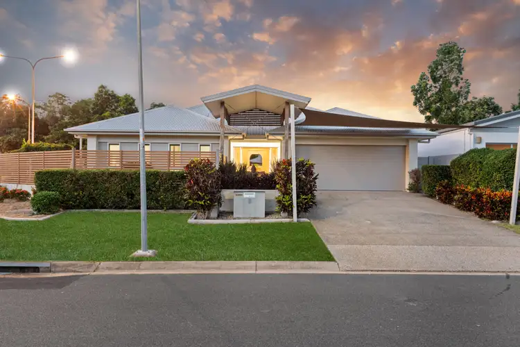 1 Selwyn Circuit, Trinity Park QLD 4879