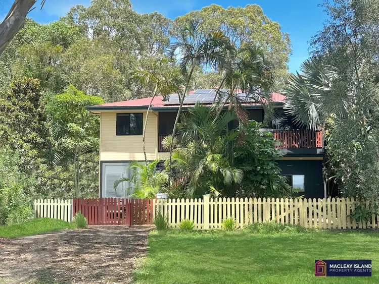 28 Beelong Street, Macleay Island QLD 4184
