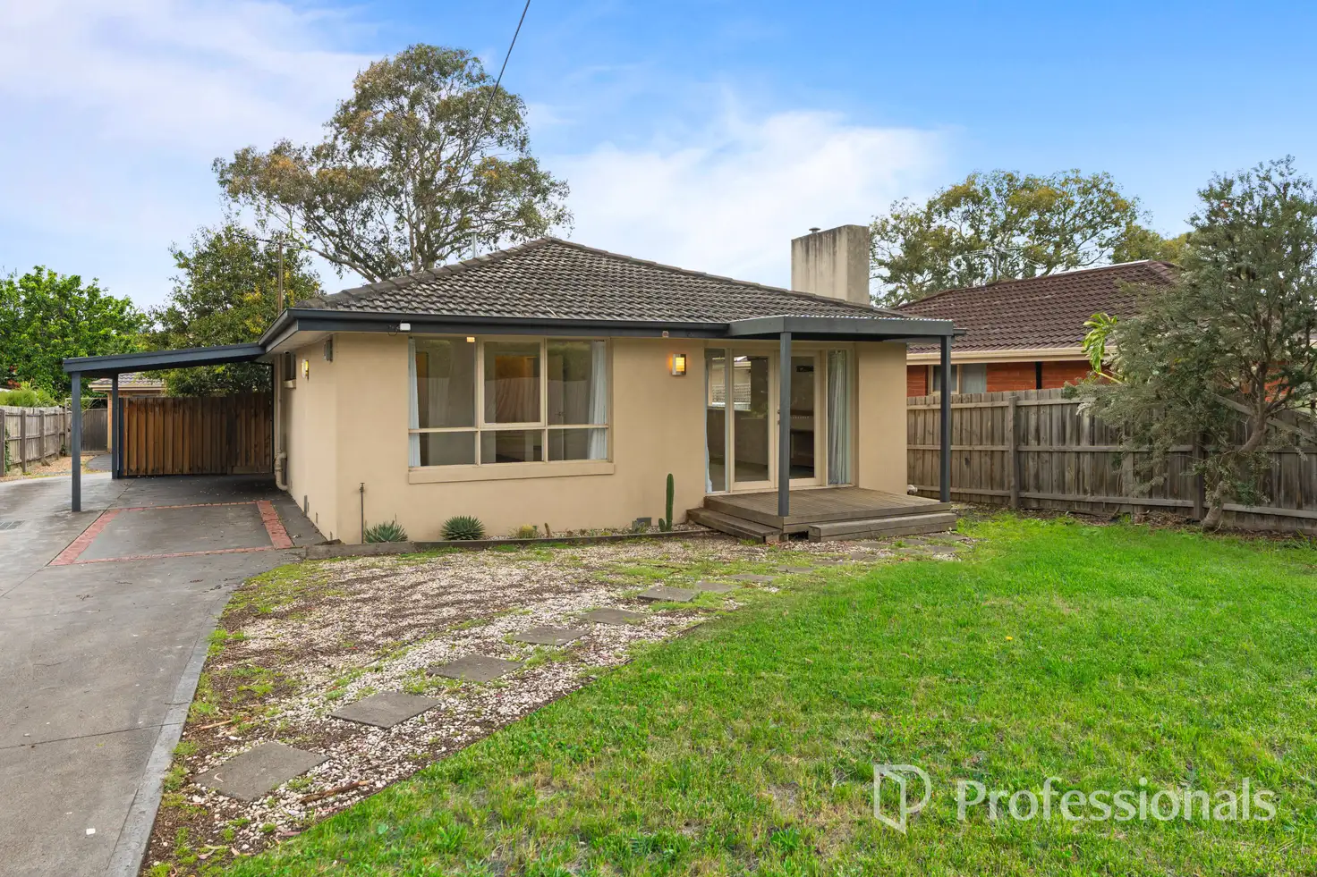 Main view of Homely unit listing, 1/11 Mindara Avenue, Rowville VIC 3178