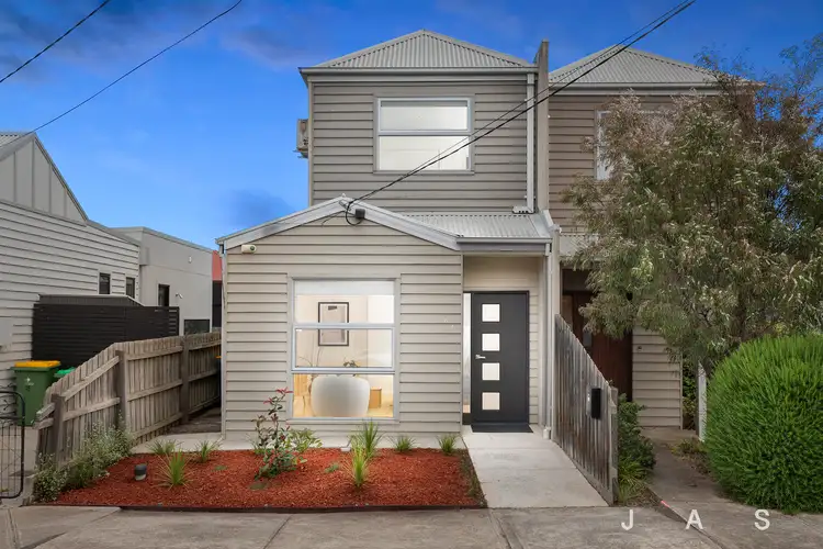 1/17 Dove Street, Footscray VIC 3011