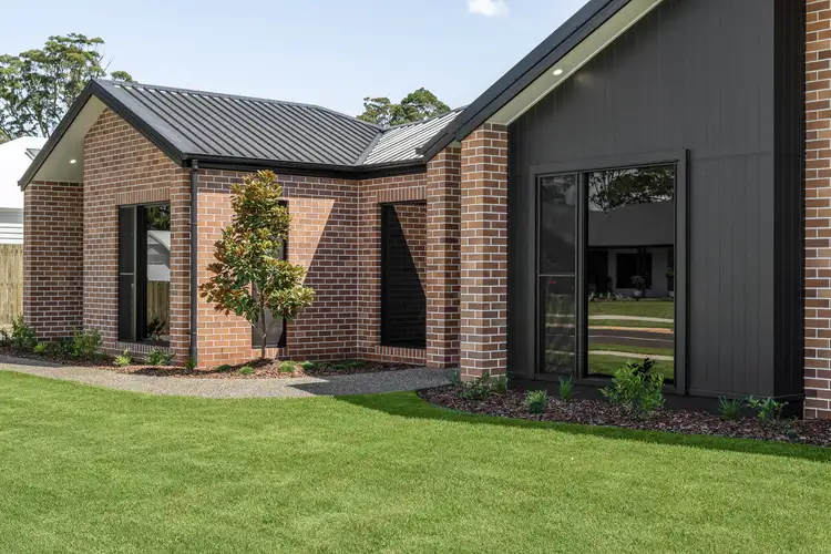 Second view of Homely house listing, 7 Mirambeena Drive, Highfields QLD 4352