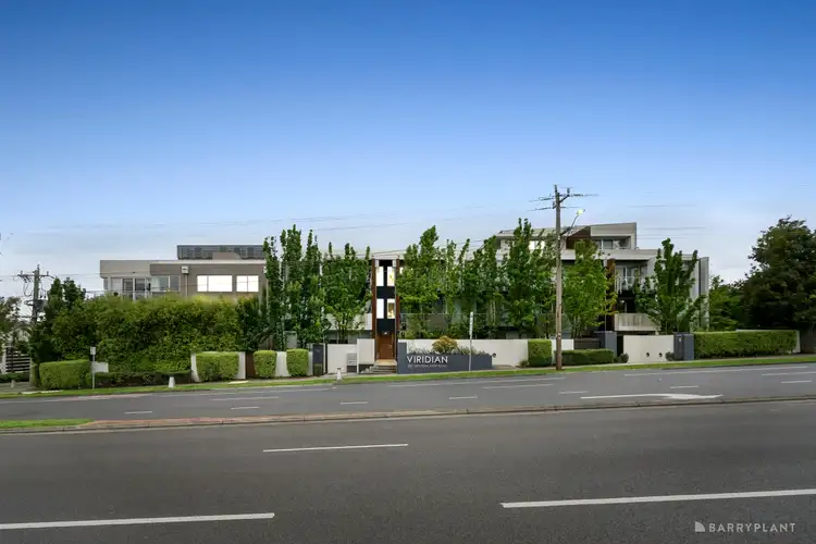 885-889 Doncaster Road