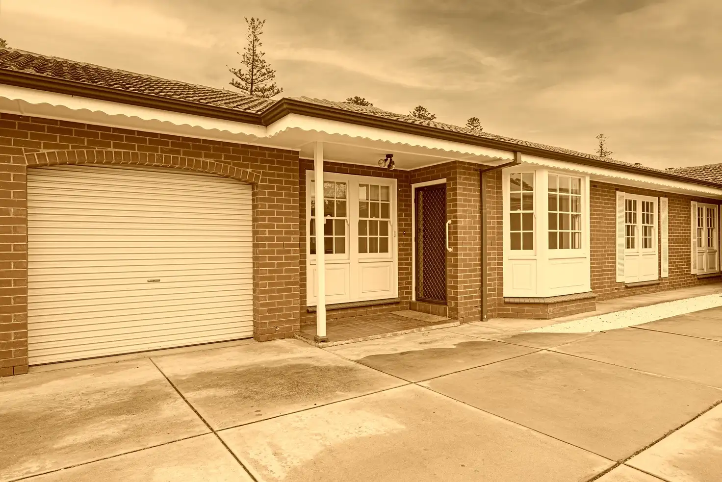 Main view of Homely unit listing, 3/1 Russell Street, Glenelg North SA 5045