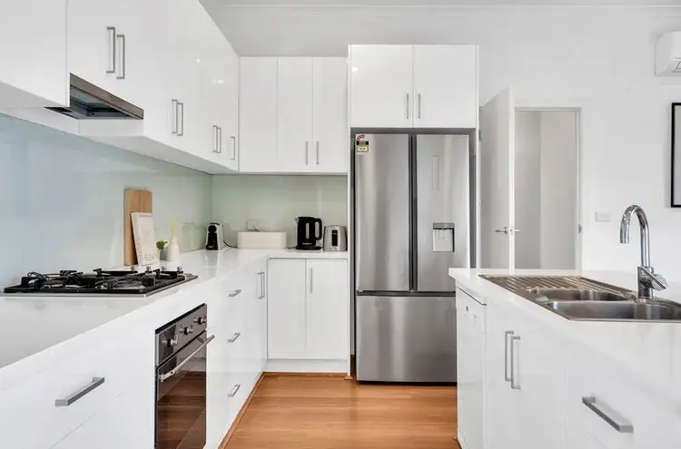 1/9 Sandown Road, Ascot Vale VIC 3032