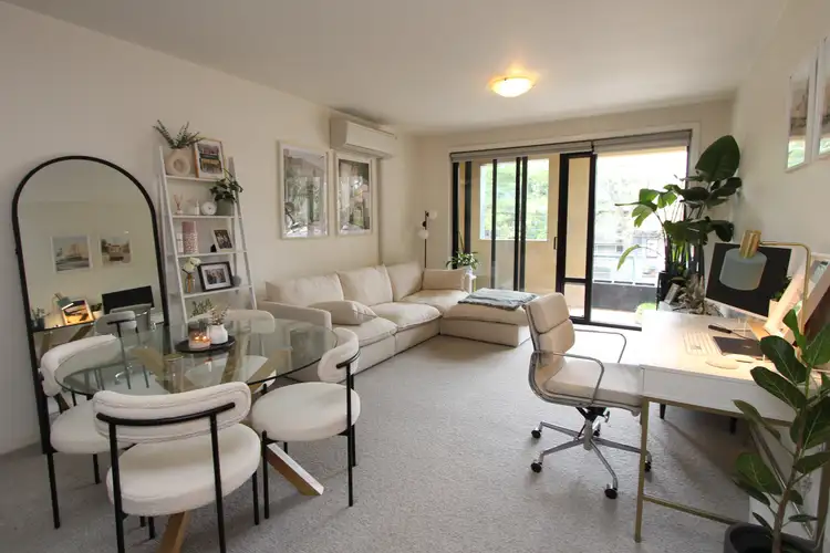 Second view of Homely apartment listing, 3/102 Broadway, Elwood VIC 3184