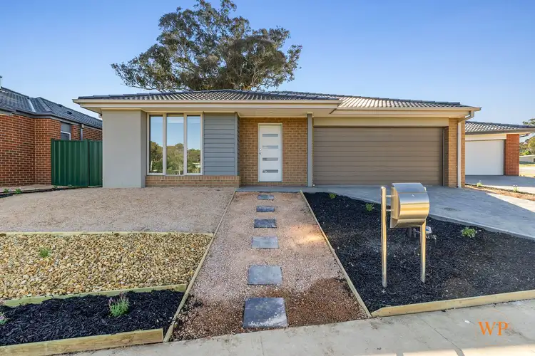 7 Epacris Crescent, Broadford VIC 3658