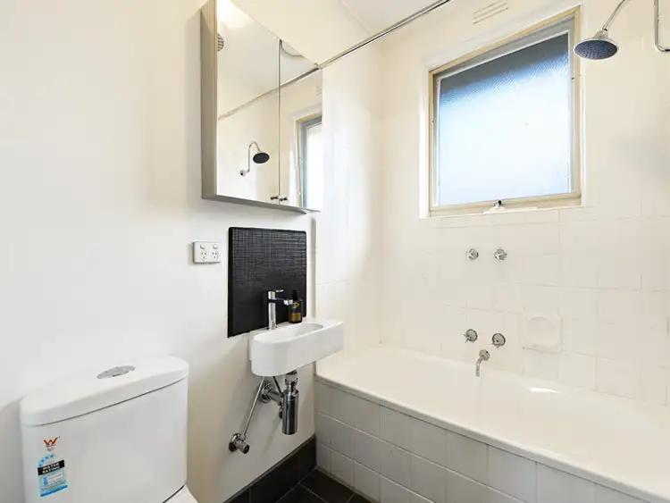 Fifth view of Homely apartment listing, 11/23 Park Street, St Kilda West VIC 3182