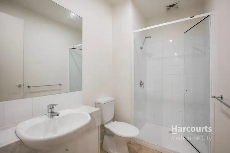Fifth view of Homely apartment listing, 8/322 Albert Street, East Melbourne VIC 3002
