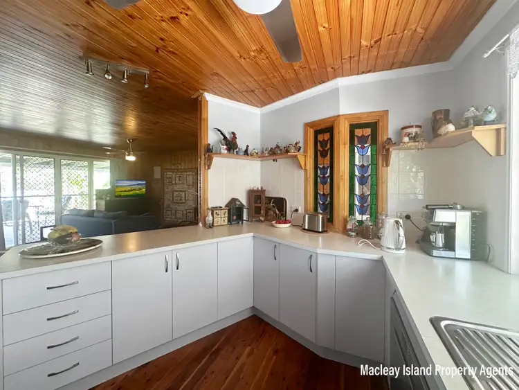 Fifth view of Homely house listing, 194 Kate Street, Macleay Island QLD 4184