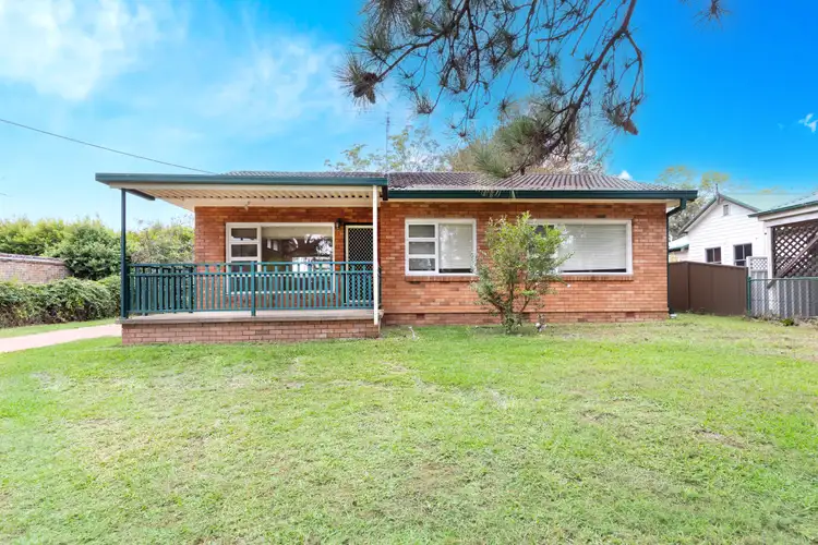 24 Explorers Road