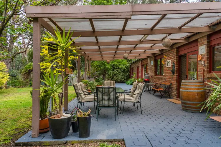 59 Ellandee Crescent, Macedon VIC 3440