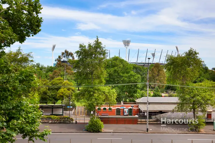204/166 Wellington Parade, East Melbourne VIC 3002