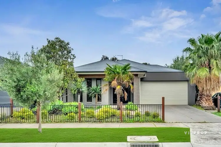 4 Zenith Avenue, Williams Landing VIC 3027