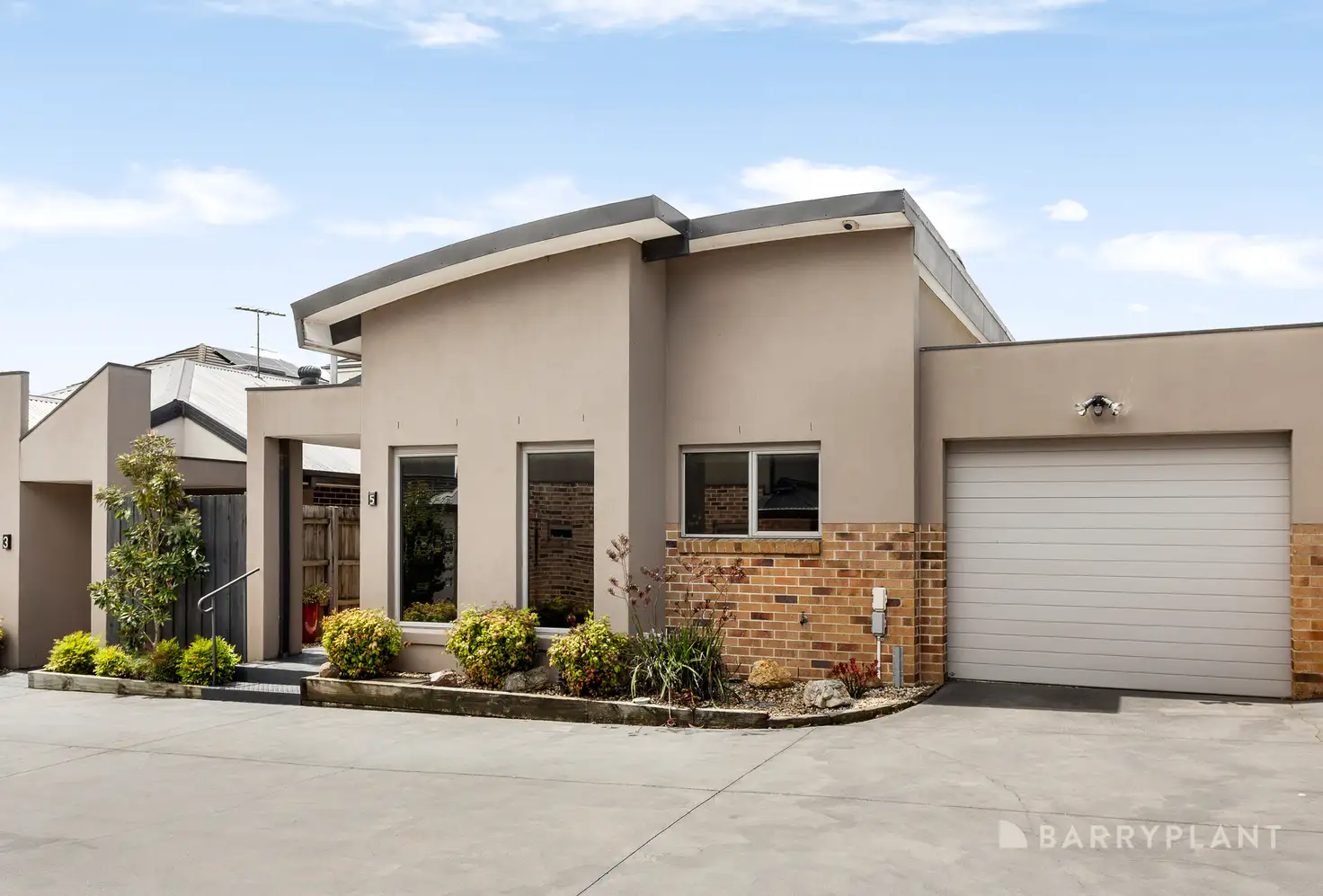 Main view of Homely unit listing, 5/65-67 Tootal Road, Dingley Village VIC 3172