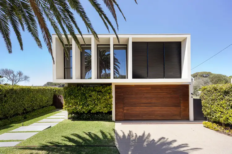 9 Queens Road, Sorrento VIC 3943