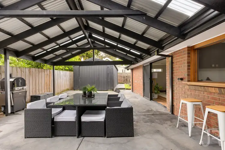 Fourth view of Homely house listing, 18 Gumnut Court, Berwick VIC 3806