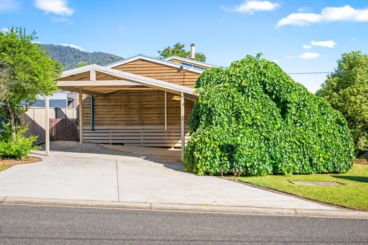 1 Wonnangatta Avenue, Tawonga South VIC 3698