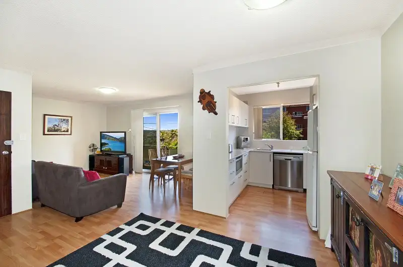 Main view of Homely apartment listing, 2/115 Queenscliff Road, Queenscliff NSW 2096