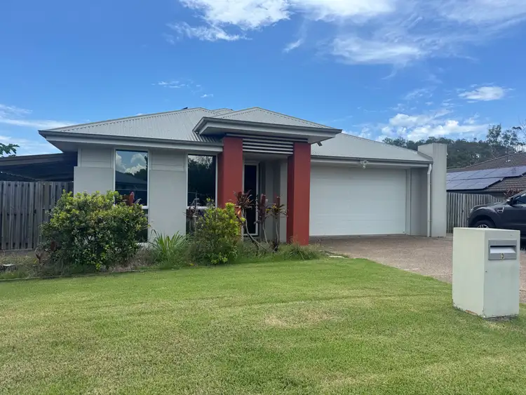 3 Bushlark Place, New Auckland QLD 4680