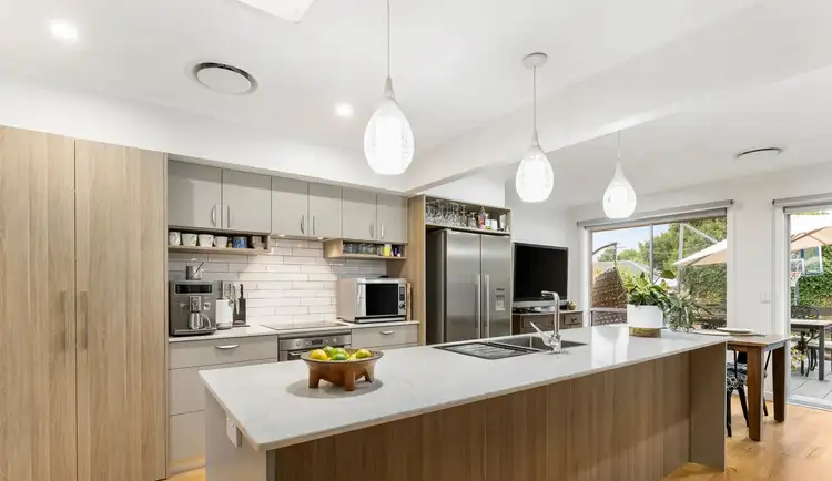 Second view of Homely house listing, 50 Woodcrest Road, Vermont VIC 3133