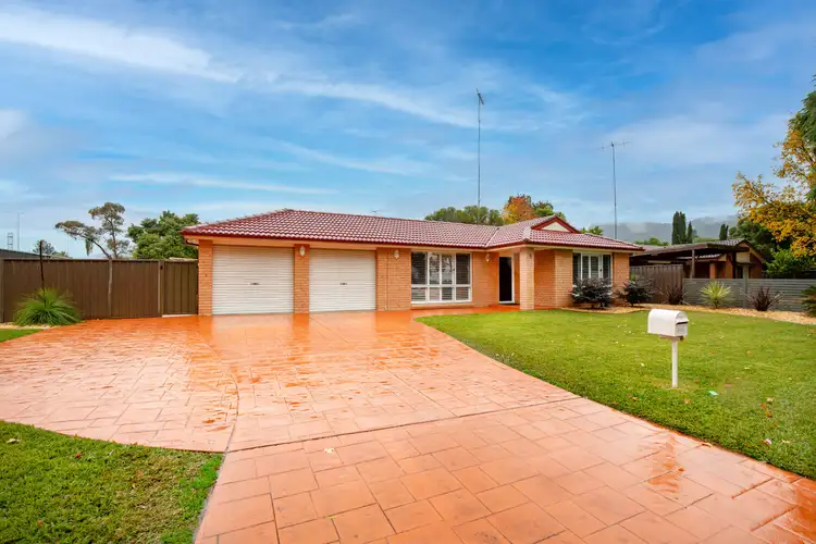 1 & 1A Breton Place, Emu Heights NSW 2750
