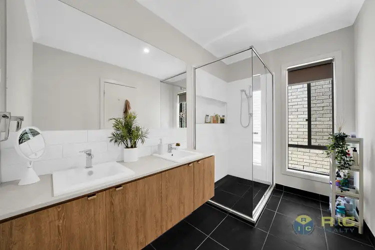 Sixth view of Homely house listing, 15 Archipelago Drive, Craigieburn VIC 3064