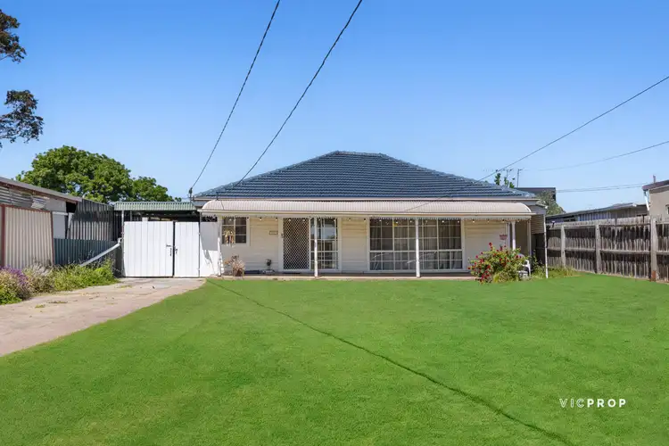 135 William Street, St Albans VIC 3021