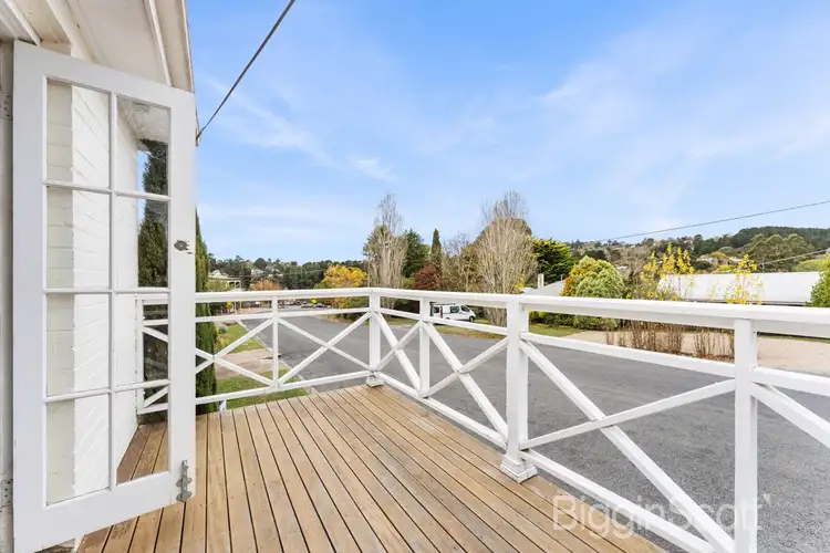 Third view of Homely apartment listing, 5/16 Leggatt Street, Daylesford VIC 3460