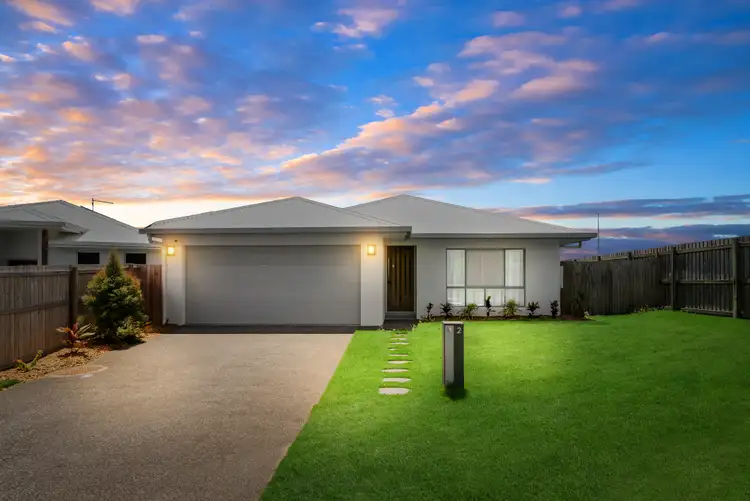 2 Admiral Cove, Trinity Beach QLD 4879