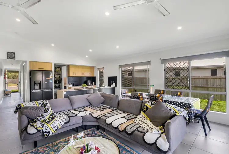 Fourth view of Homely house listing, 2 Admiral Cove, Trinity Beach QLD 4879