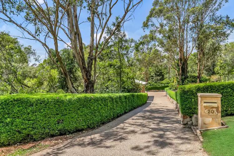 20 Curtis Place, Anstead QLD 4070