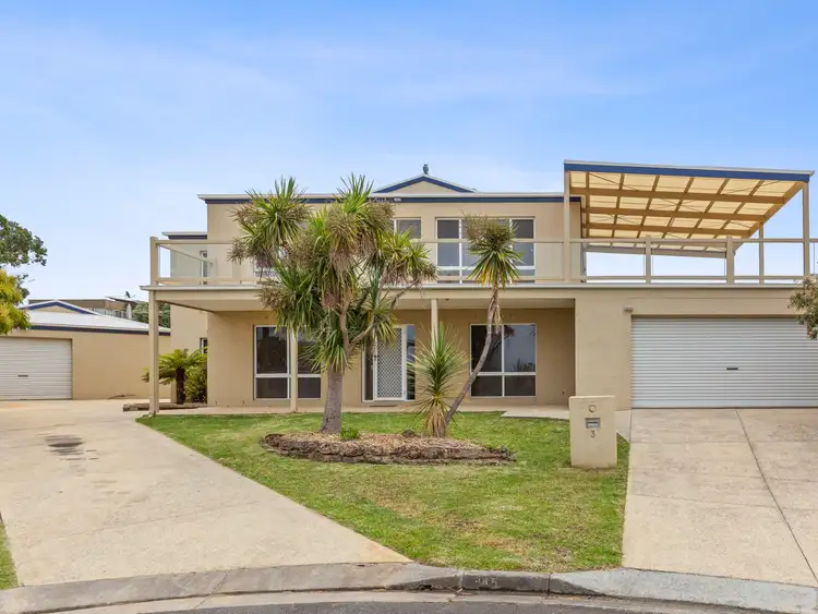 3 Artisan Close