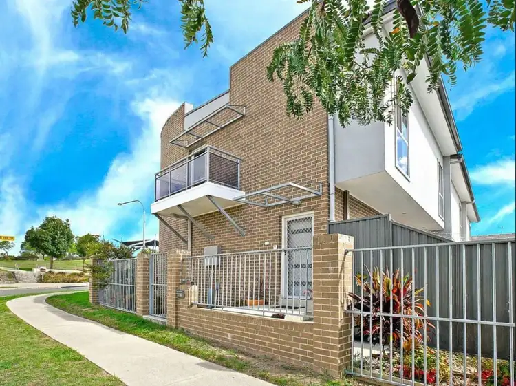 3/14 Branksome Way, Glenmore Park NSW 2745