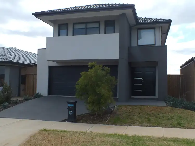16 Maryborough Drive, Wyndham Vale VIC 3024