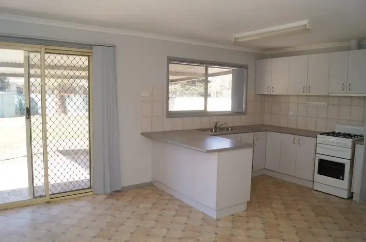 Fourth view of Homely house listing, 3 Hafey Court, Shepparton VIC 3630