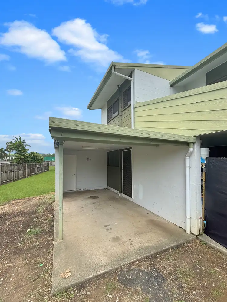 4/9 Rigg Street, Woree QLD 4868